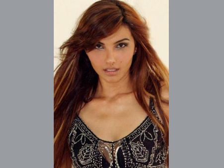 7. Somy Ali 7. Somy Ali