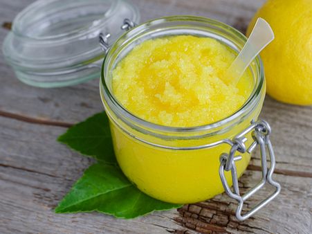 5. Lemon Scrub: 