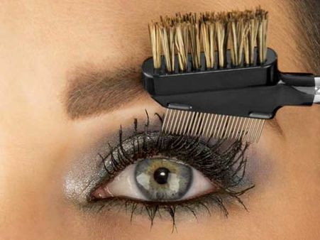 6. Leave Your Eyelashes Alone