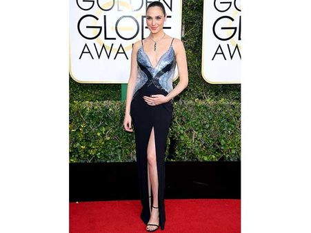 Gal Gadot, Another Hot Mommy!