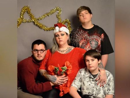 Man Hires A Family To Prank Relatives