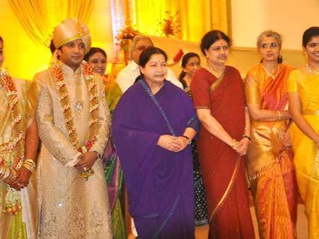 Bordered Sarees! Bordered Sarees!