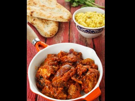 2. Avoid Hot, Spicy And Sour Foods: