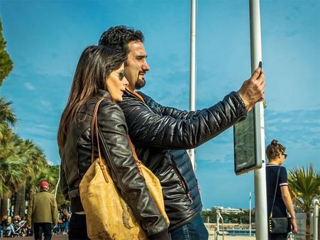 Uploading Couple Pictures