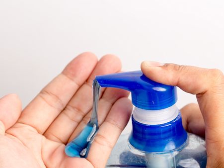 2. Avoid Harsh Shampoo 2. Avoid Harsh Shampoo