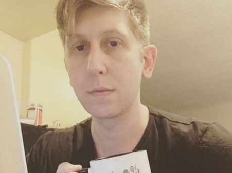 He Was In The Porn Industry For 10 Long Years!