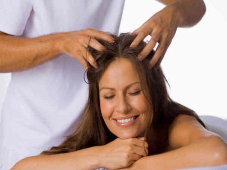 8. Oil Massage For Scalp