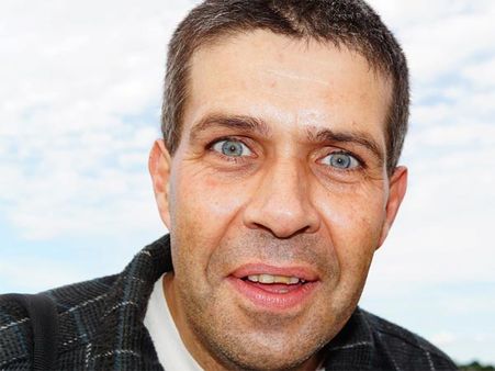 People Were Getting Distracted With The Picture! People Were Getting Distracted With The Picture!