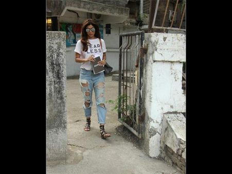 Girl Boss Spotted! Shilpa's Summer Look