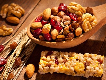 13. You Don't Keep Healthy Snacks Around: 13. You Don't Keep Healthy Snacks Around: