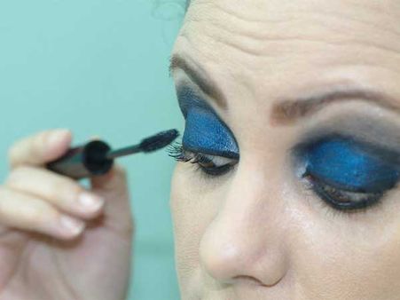 When To Throw Away Your Mascara?