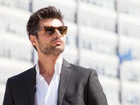 Classic Hair With Bushy Edge