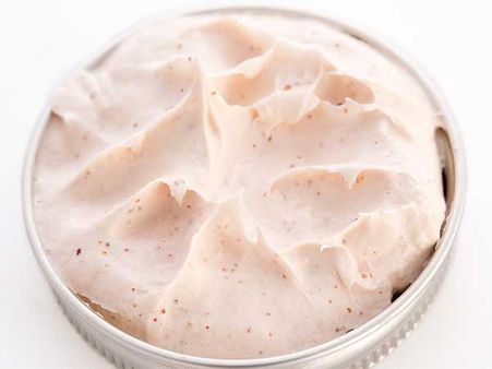 Rosemary, Peppermint, Sugar And Salt Scrub Rosemary, Peppermint, Sugar And Salt Scrub