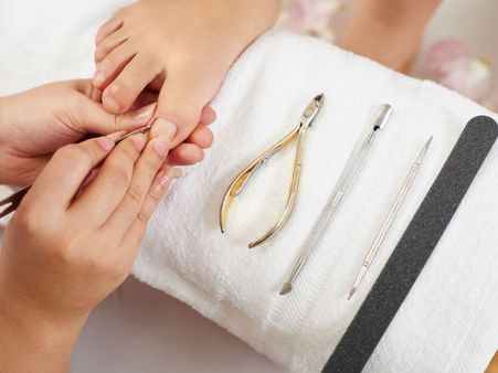 Step V: Use The 4 Pedicure Instruments