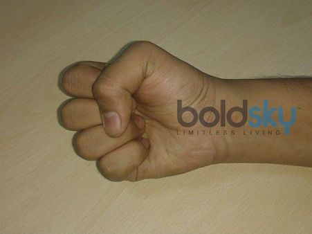 When The Thumb Is To The Side