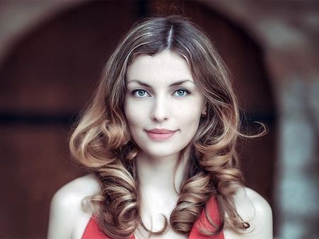 3) Ombre Highlights: