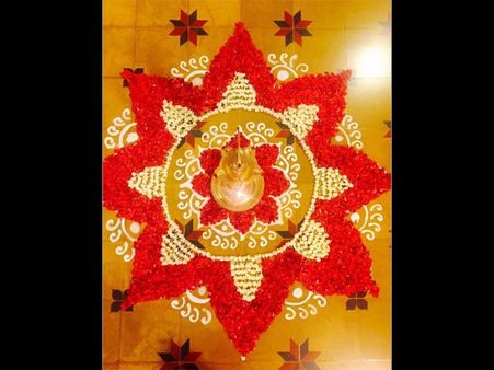 The Alternate Colour Flower Carpet