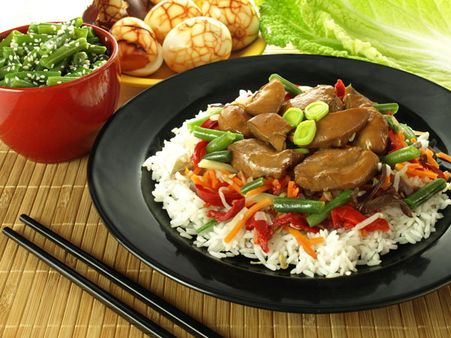 2. We Don't Pay Attention To The Food We Eat: