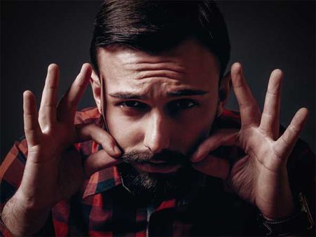 Manage Your Moustache Along With Facial Hair