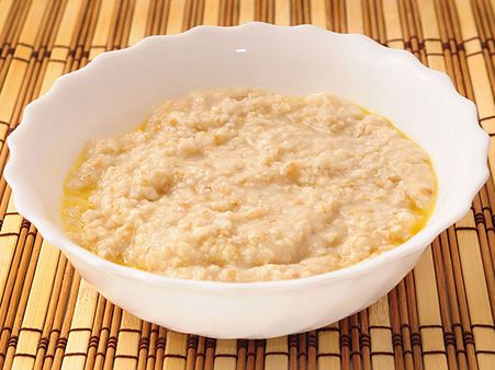 6. Oatmeal With Banana Puree: