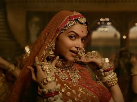 Jewellery With Perfection