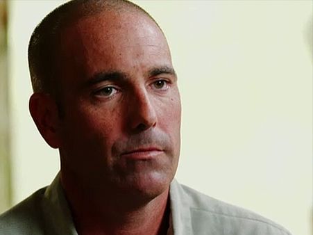 Her Father Froze At The Situation