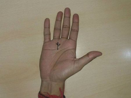 Trident On The Mount Of Saturn