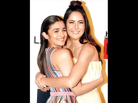 4.Katrina Kaif And Alia Bhatt