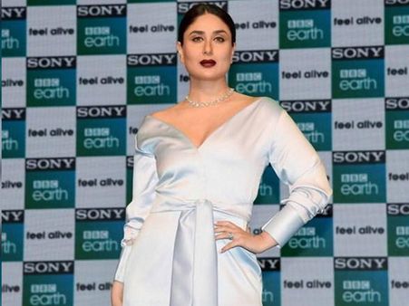 Wear Deep Neck Tops Wear Deep Neck Tops