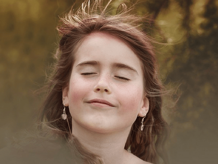 10. Close Your Eyes Tightly 10. Close Your Eyes Tightly