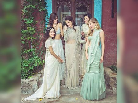 The Gorgeous Bridesmaids The Gorgeous Bridesmaids