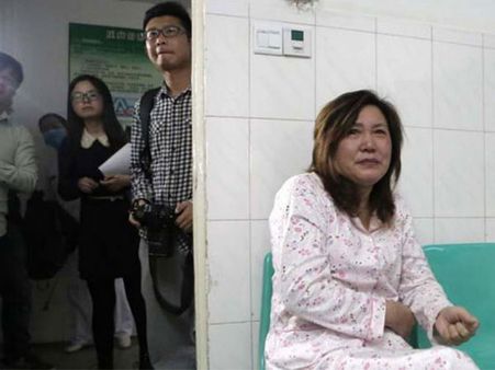 The Medical Team Had A Brief Moment Of Prayer For Him