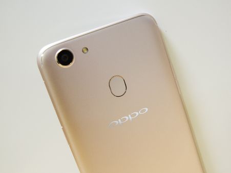 Take Insta By Storm With The Perfect Selfie Take Insta By Storm With The Perfect Selfie