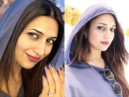 Accessories And Makeup