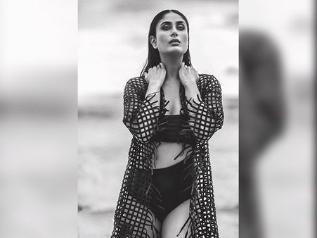 The Stunner In Monochrome