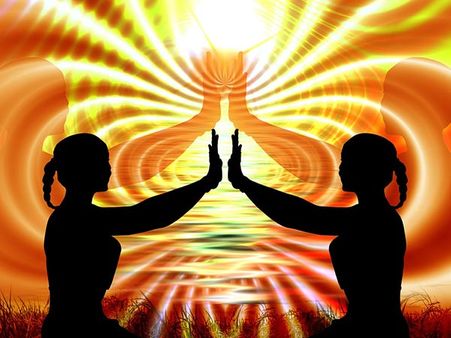 Gemini: May 21-June 20 -- Finding The Right Kind Of Word