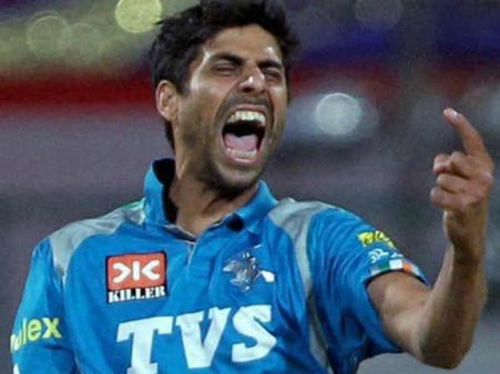 Ashish Nehra's Epic Moment!