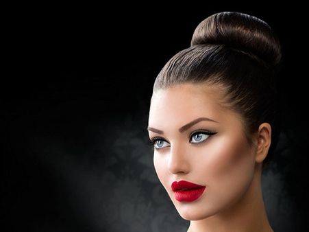 5. Wearing A Top Knot At All Times