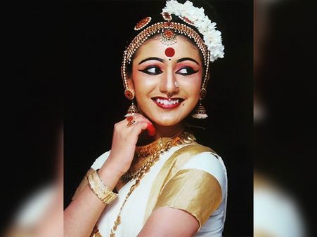 The Mohiniyattam Ensemble 