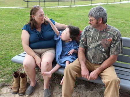 Despite Her Condition, She Still Loves Her Life Despite Her Condition, She Still Loves Her Life