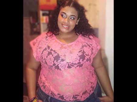 She Never Needed A Lip Balm