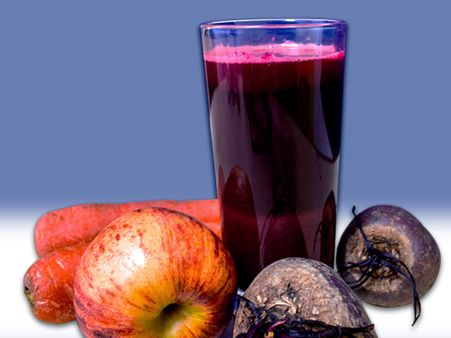 1. Apple, Beetroot And Carrot Juice