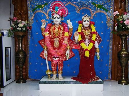 Perform The Puja And Arti