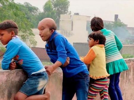 He Works As A Labour