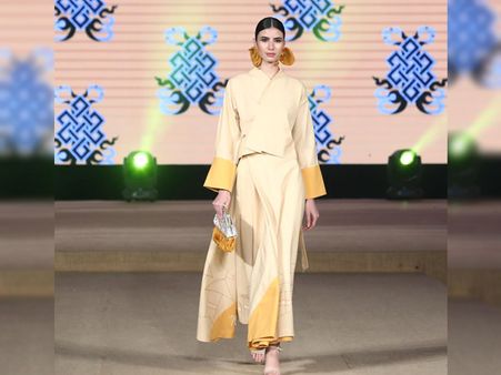 The Oriental-Inspired Attire 