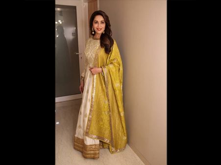 Madhuri Dixit Nene’s Yellow Dupatta