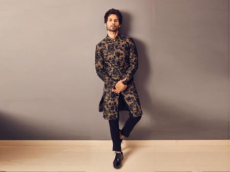 Shahid Kapoor’s Printed Sherwani