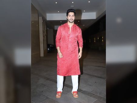Varun Dhawan’s Printed Red Kurta And Trousers