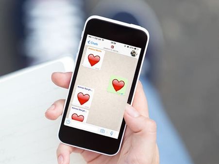 1. They Will Claim To Be In Love With You Too Soon 1. They Will Claim To Be In Love With You Too Soon