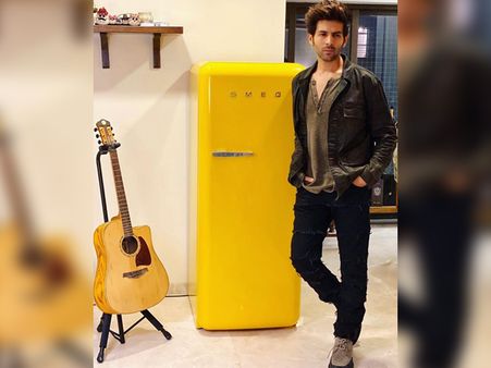 Kartik Aaryan In A Polo T-shirt, Jacket And Jeans